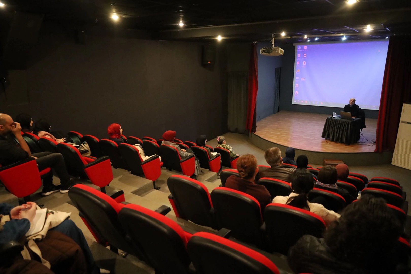 Sakarya Büyükşehir Akademi’de Film Atölyesi başladı