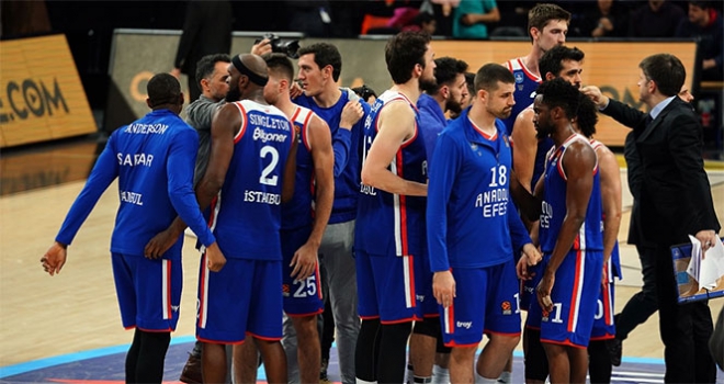 Anadolu Efes'in konuğu Olympiakos