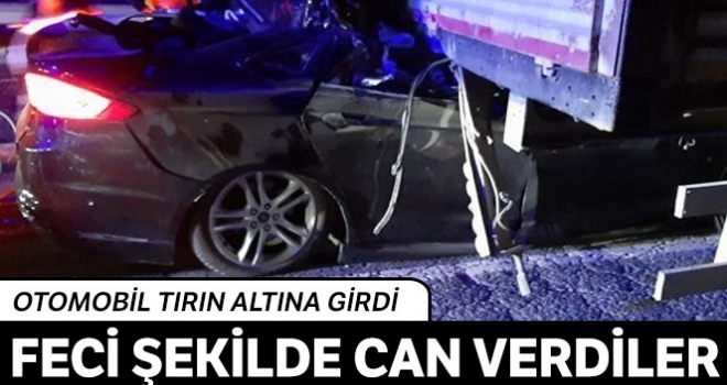 Başkent'te otomobil TIR'a ok gibi saplandı: 2 ölü