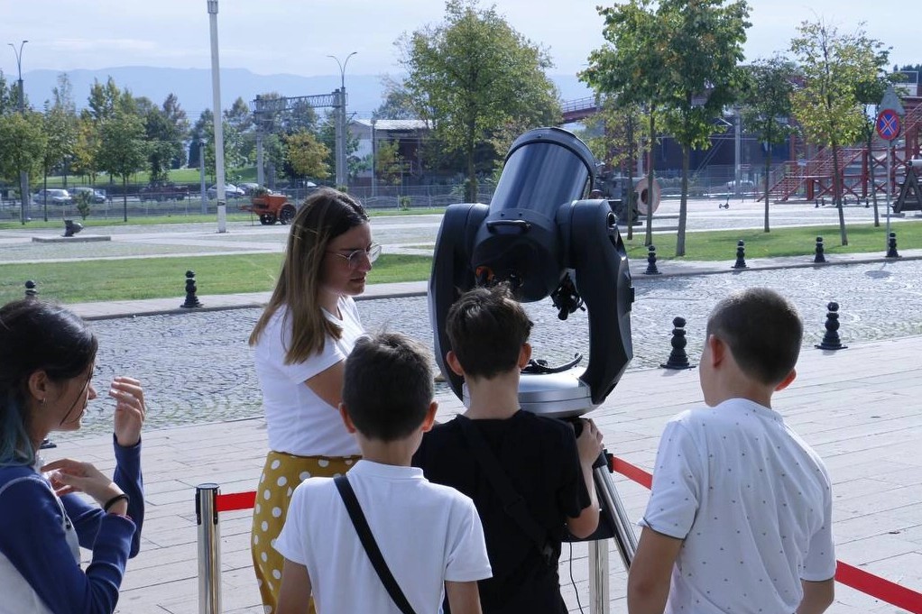 Kocaeli'de uzayın derinlikleri keşfedildi