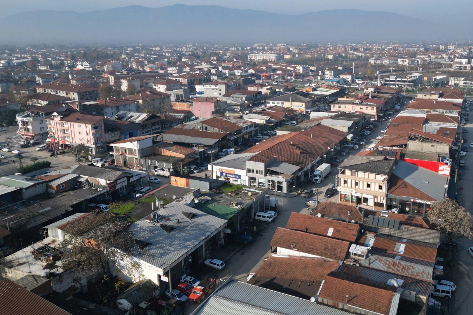 Düzce'de esnaflara kentsel dönüşüm tebligatları ulaşmaya başladı