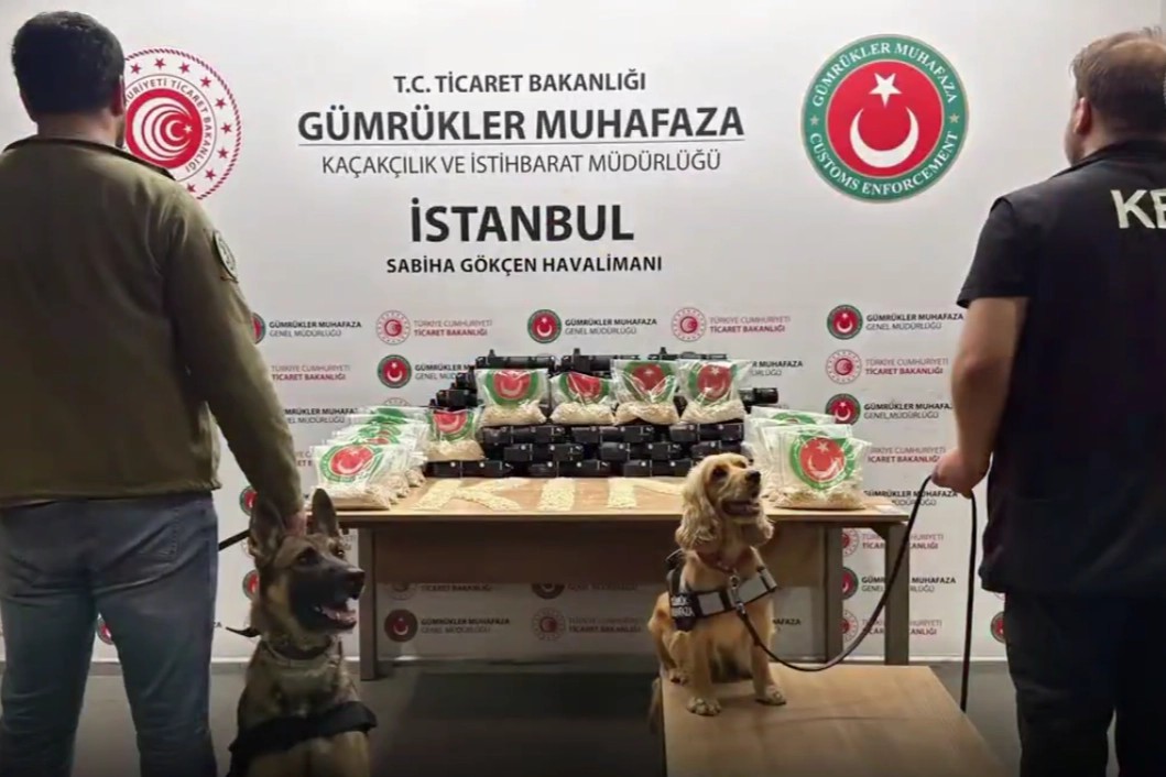 Gümrük Muhafaza'dan zehir tacirlerine geçit yok!