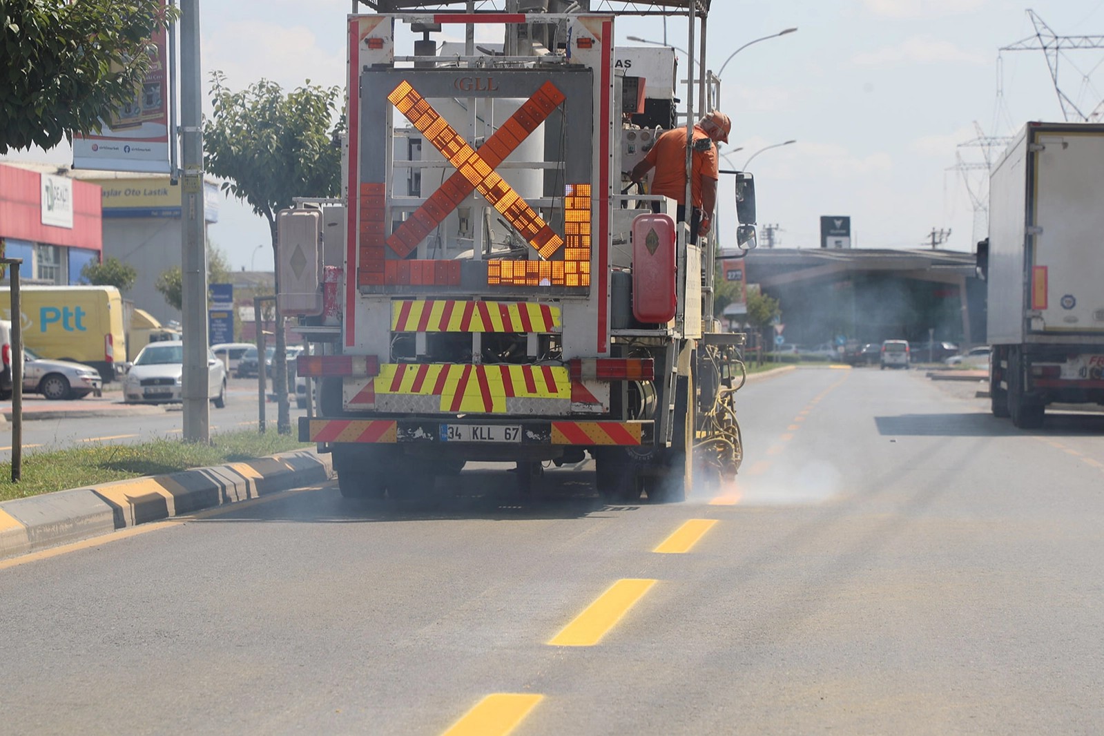 Sakarya YOLBAK ekiplerinden 'güvenli çizgi'leri yeniledi