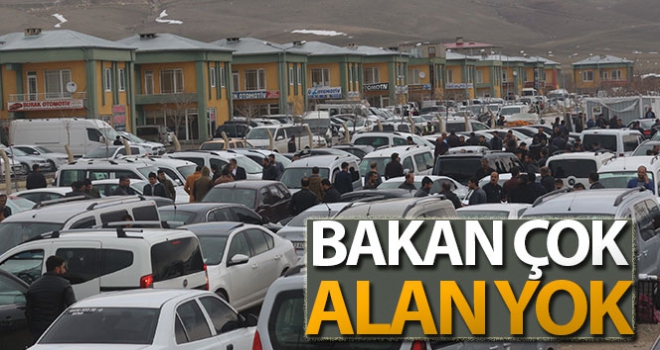 İkinci el otomobile bakan çok alan yok