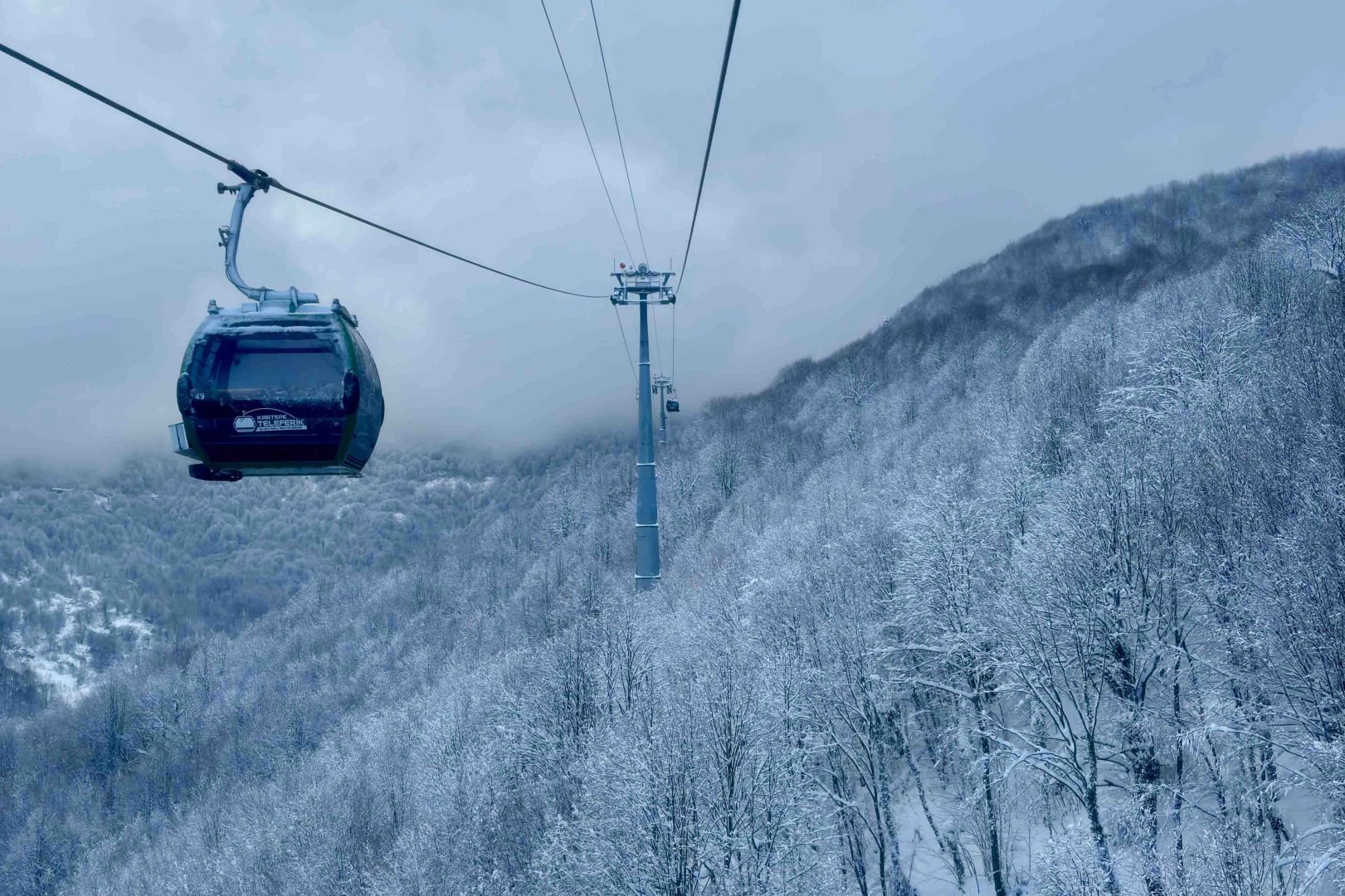 Karatepe'de teleferik keyfine kaldığı yerden devam