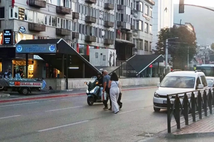 Bursa Atatürk Caddesi'nde yaya sorunu