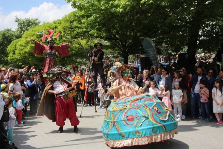 16. Uluslararası Eskişehir Çocuk Tiyatroları Festivali güçlü geliyor