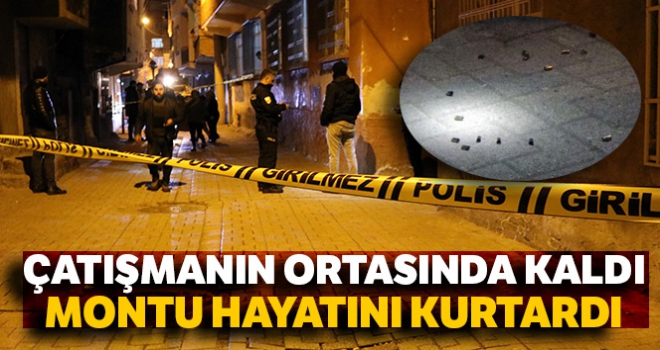 Çatışmanın ortasında kaldı, montu hayatını kurtardı