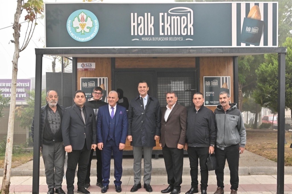 Manisa'da yeni Halk Ekmek büfesi