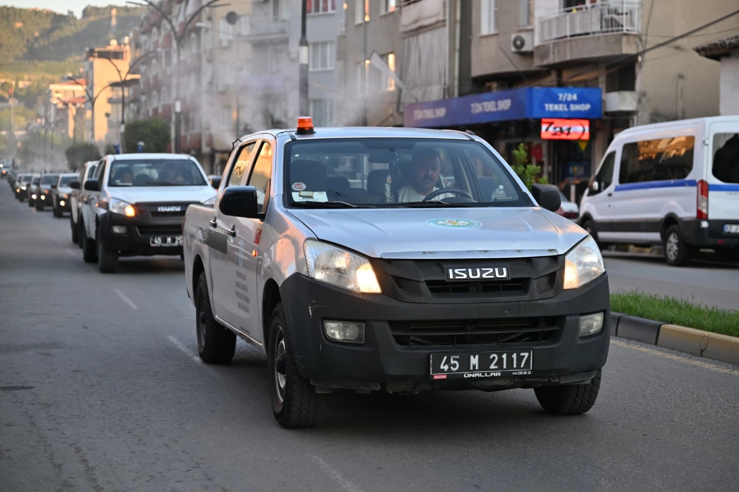 Manisa Büyükşehir’den ilaçlama seferberliği