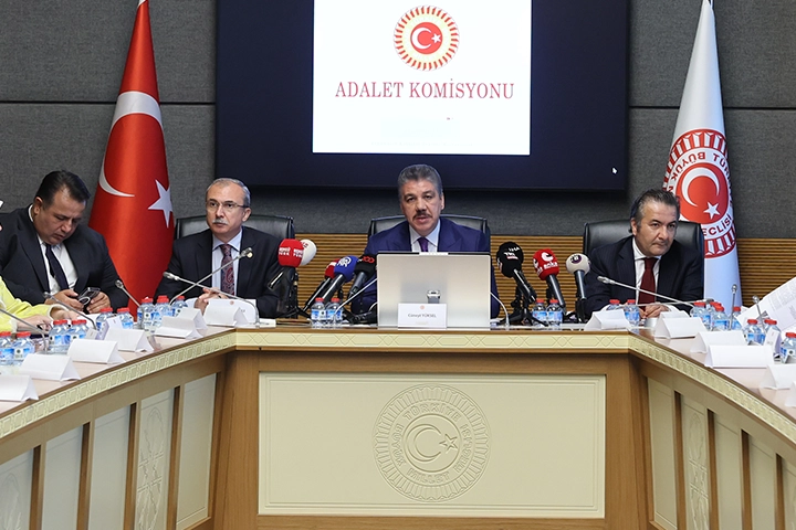 12. Yargı Paketi için Meclis’te mesai başladı... 12. Yargı Paketi Adalet Komisyonu'nda