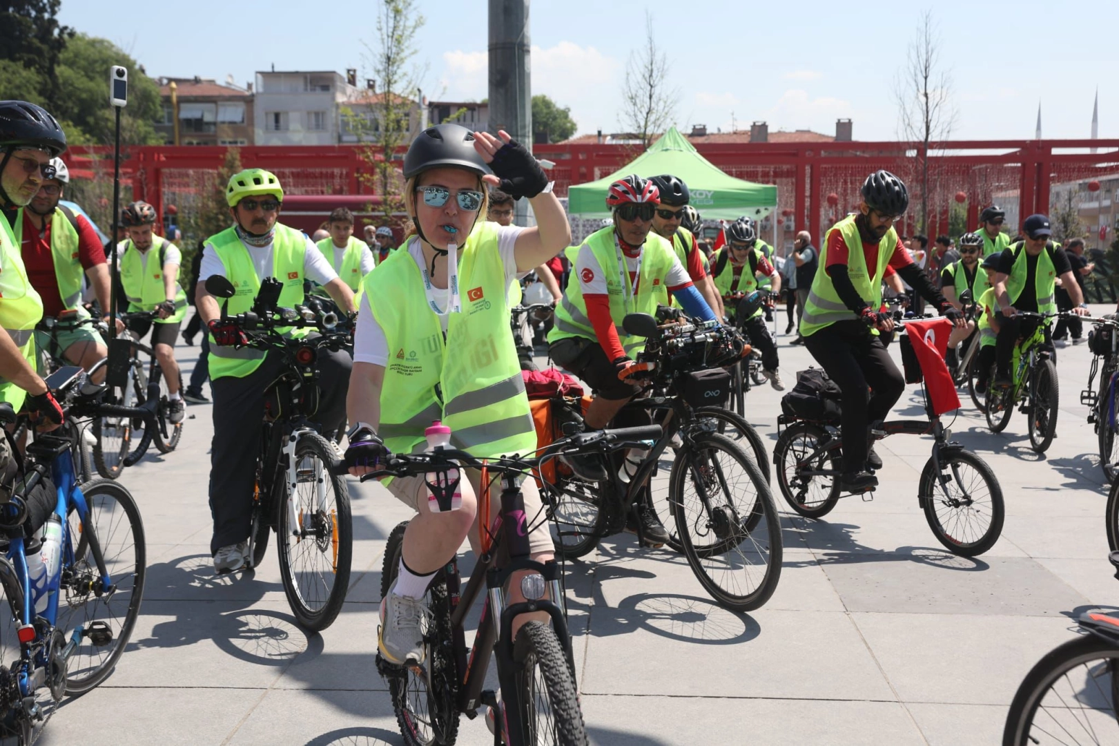 İstanbul Bakırköy'de pedallar 19 Mayıs'a çevrildi