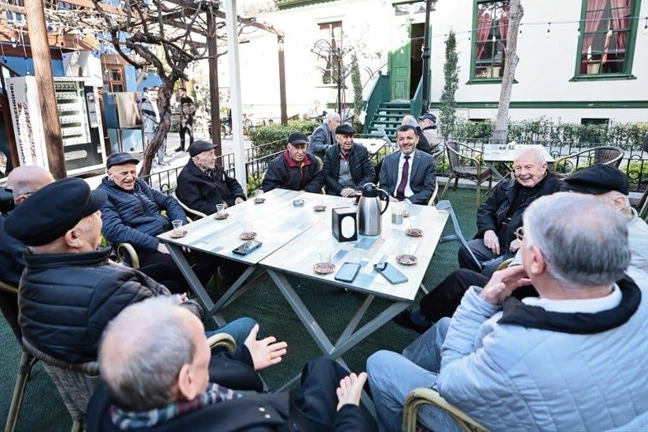 Denizli’de Emekli Evim’e yoğun ilgi