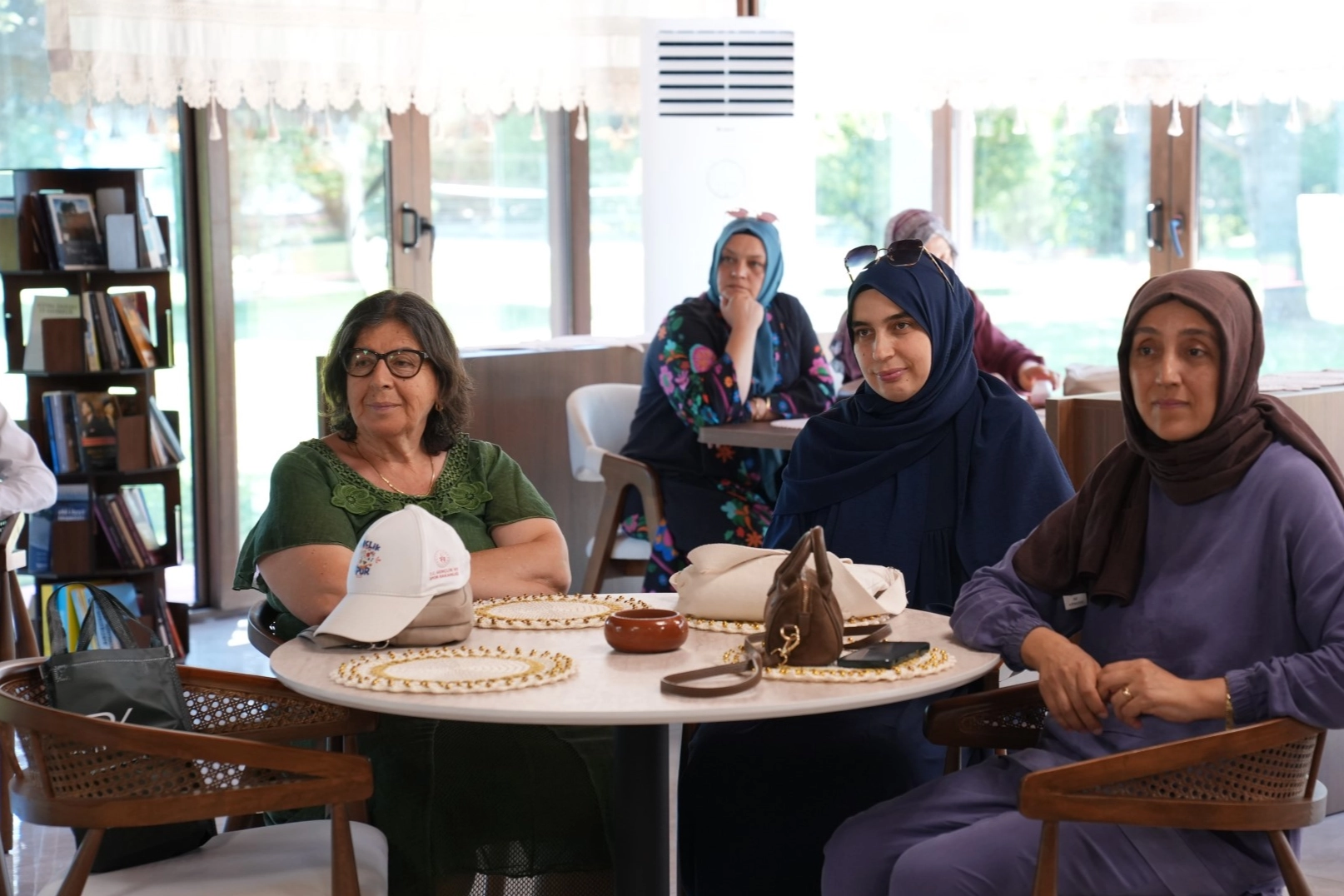Kocaeli Ana Kafe’de farkındalık dolu söyleşi