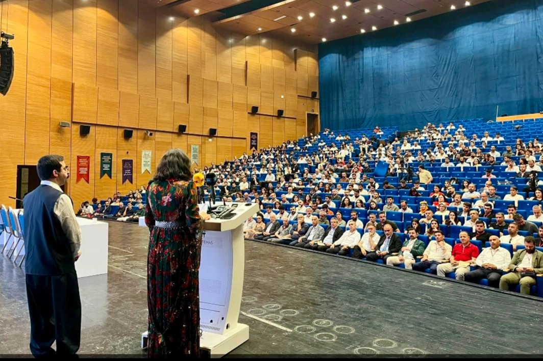Ağrı Barosu Başkanı Diyarbakır'da konferans verdi