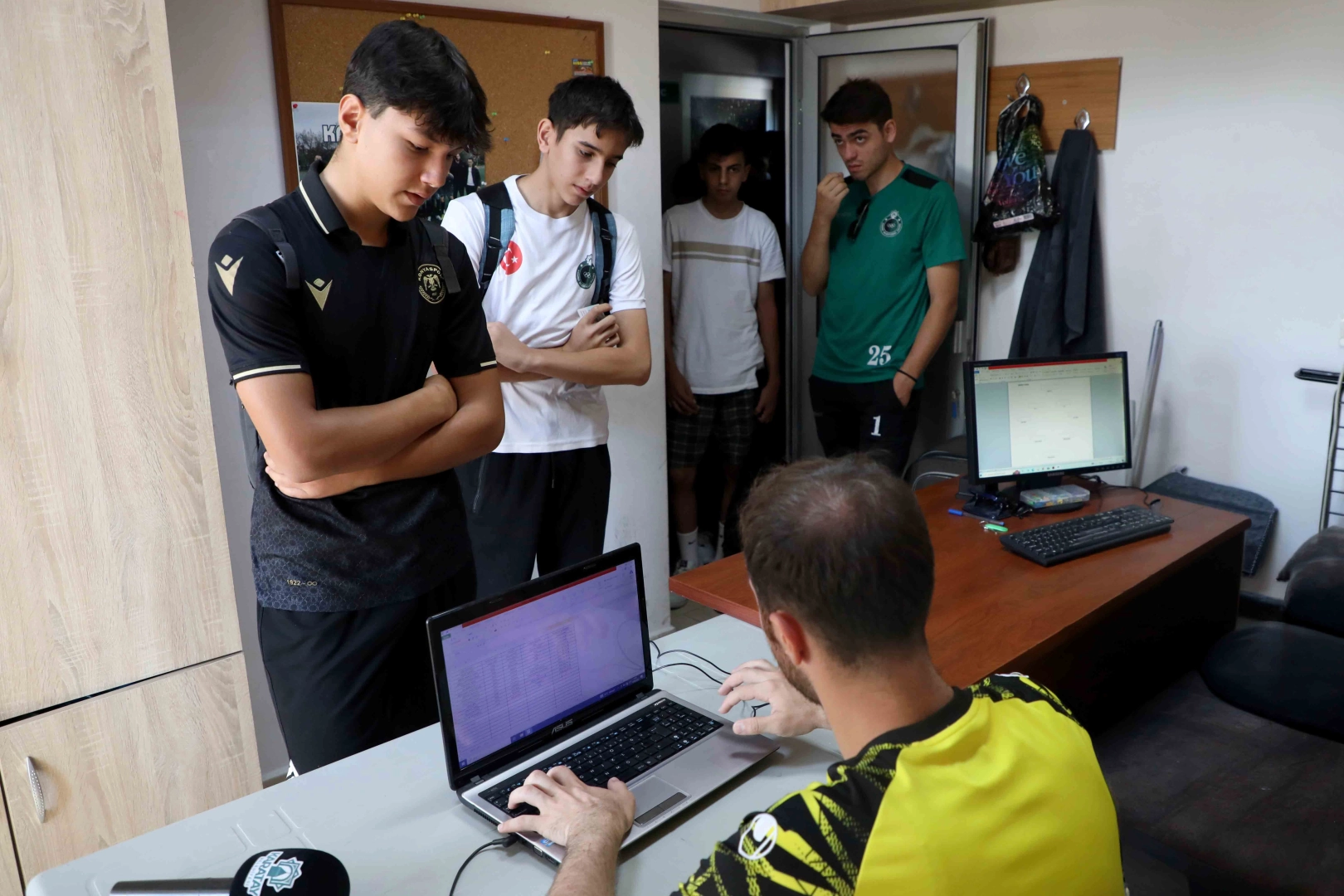 Konya Karatay'da futbolcu seçmeleri başlıyor