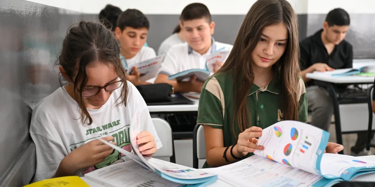 İzmir Bornova’da eğitim yatırımlarına bir yenisi daha eklendi