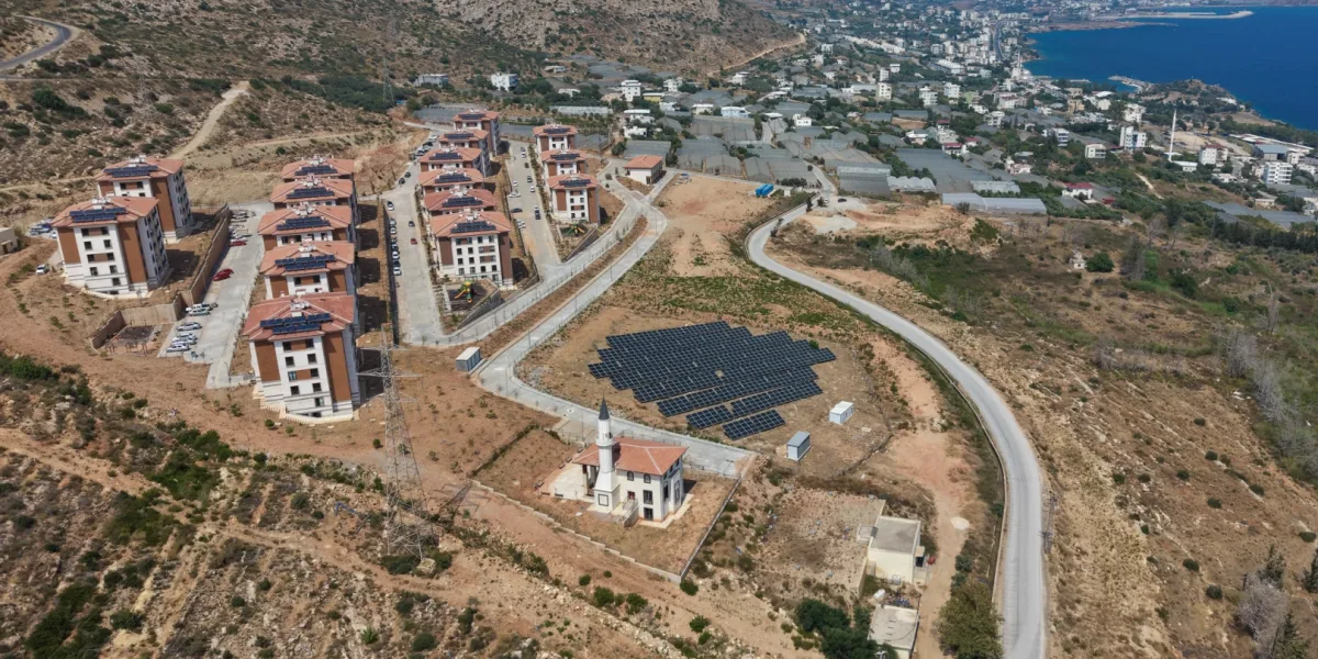 Mersin'de hem üreticiye ve hem de vatandaşa konforlu ulaşım
