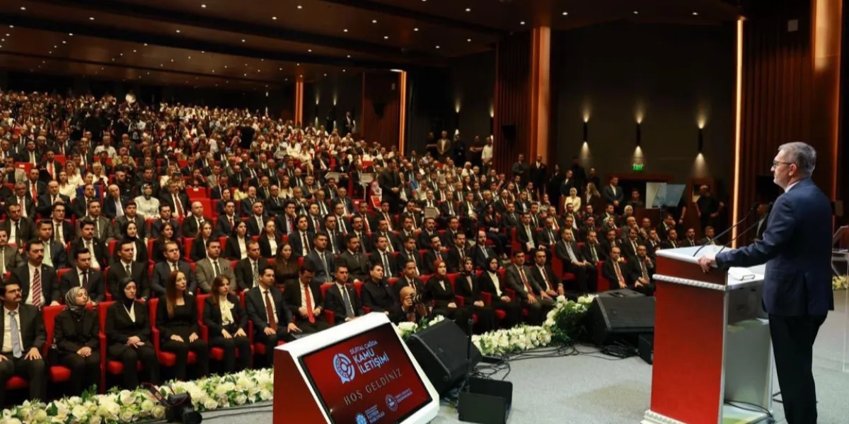 Kamu iletişiminde dijital dönüşüm ve yapay zekâ vurgusu