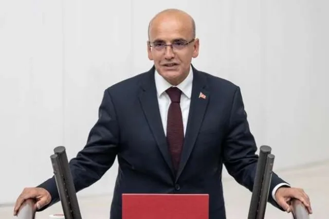 Bakan Şimşek Türkiye’nin borçluluk oranını yorumladı