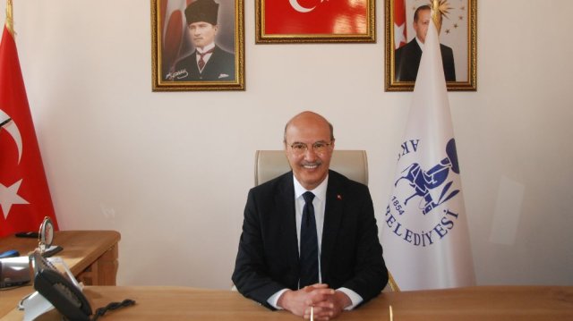 CHP'li Akşehir Belediye Başkanı Köksal tarafını seçti