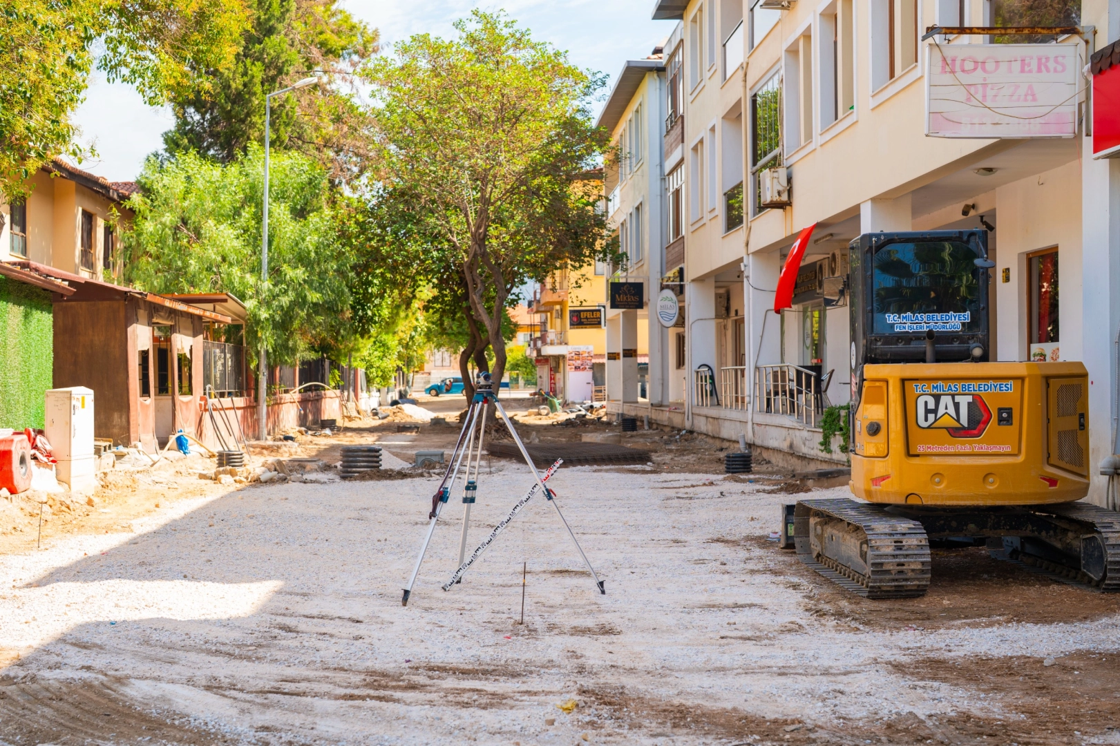 Milas'ın cadde ve sokakları parke ile kaplanıyor
