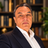 Ersal Özkan Eğitimci-Yazar